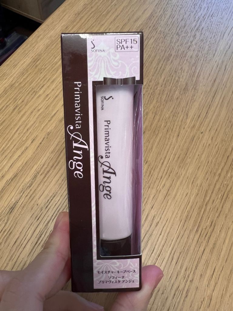 Sofina moisture long keep base UV SPF 15 PA++