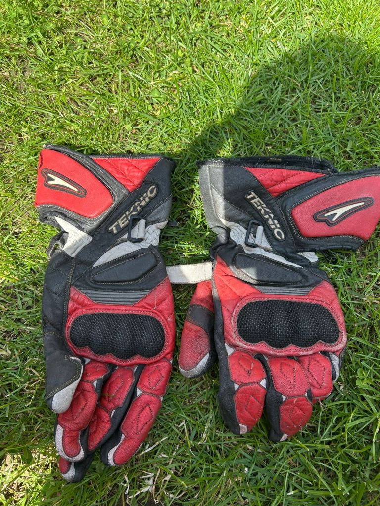 Motorbike gloves 