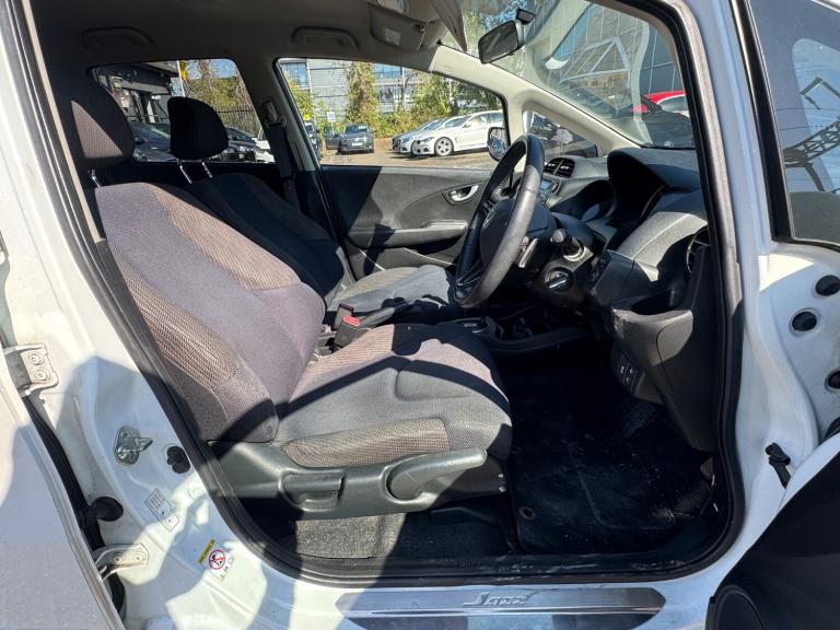 2013 Honda Jazz 1.4 i-VTEC ES Plus Hatchback 5dr Petrol CVT Euro 5 (99 ps)