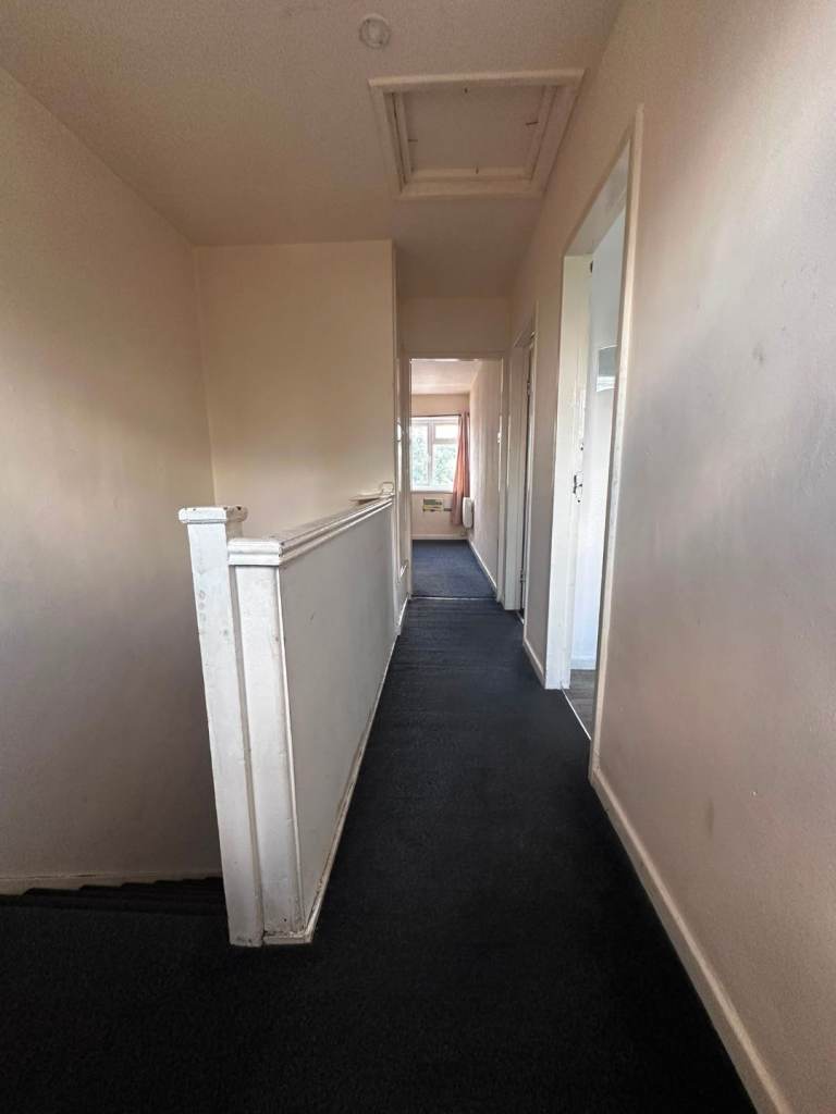 2 double bed flat - B33 9QN