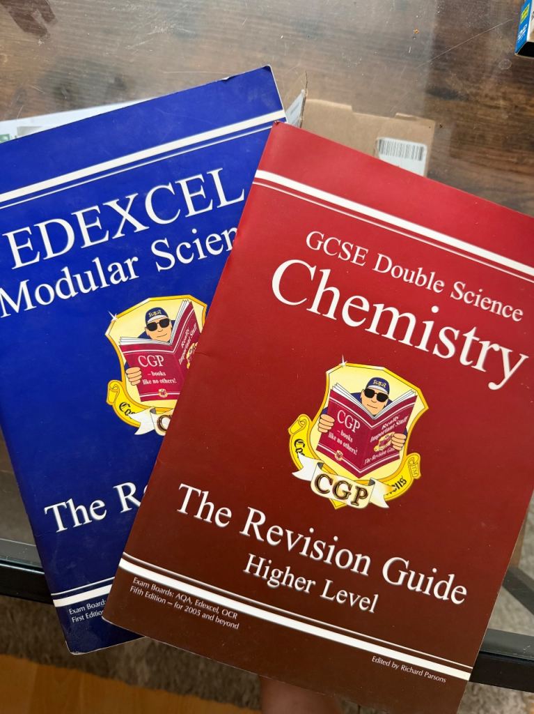 CGP GCSE Science Revision Guides - Chemistry & Modular Science
