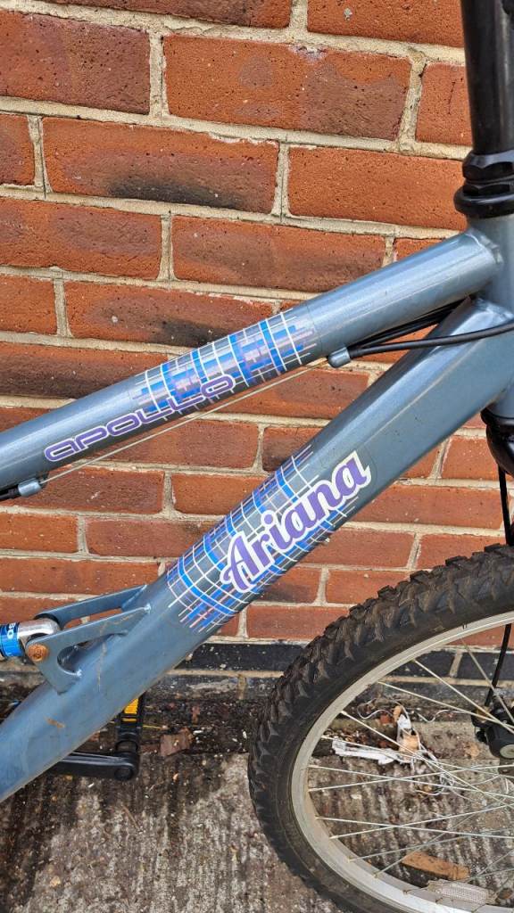 Apollo Ariana Mountain Bike – Blue, Good Condition