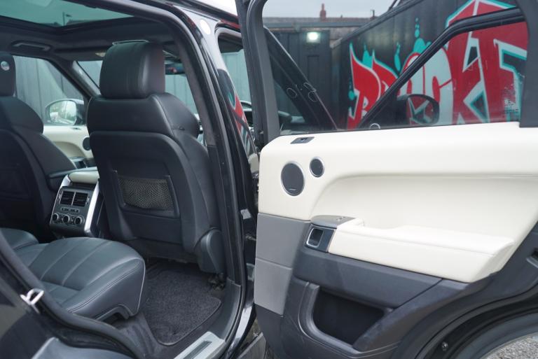 2017 Land Rover Range Rover Sport 3.0 SD V6 Autobiography Dynamic SUV 5dr