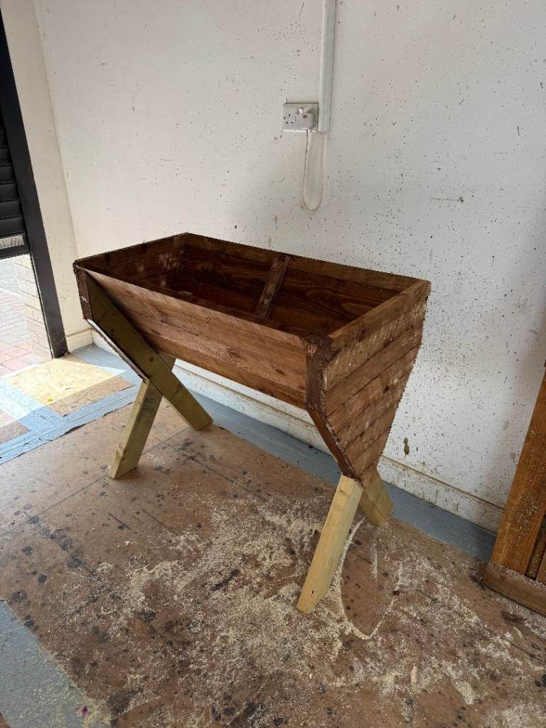 Decorative Garden Planter Trug for Growing Herbs Veg Flowers