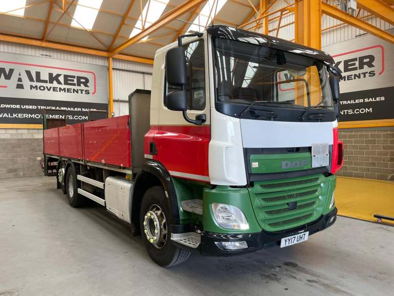 DAF CF330 *EURO 6*, 6X2 DROPSIDE FLATBED - 2017 - YY17 UHT