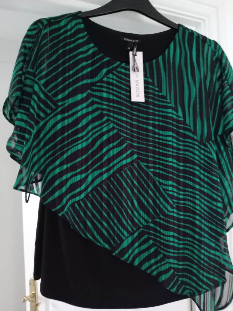 Ladies Overlay Top by ROMAN. Size 16 Petite