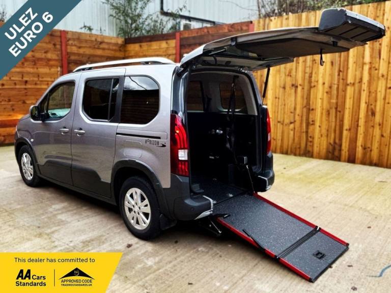2020 Peugeot Rifter 3 Seat Petrol Auto Wheelchair Accessible Disabled Access Vehicle WAV MPV Petr...