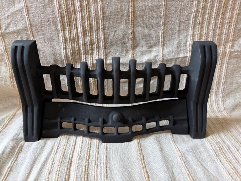 15” Cast Iron Fire Grate Front