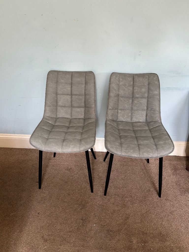 2 Vintage Grey Leatherette Chairs H33.5in/85cm H Seat 18in/46cm W18in/46cm D16in/40cm   R112