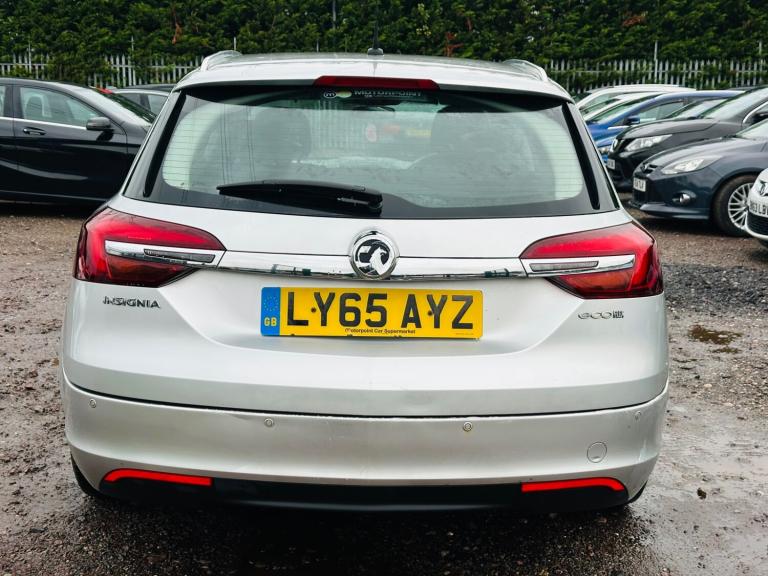 2015 Vauxhall Insignia 2.0 CDTi ecoFLEX Design 5dr ULEZ COMPLIANT ESTATE Diesel Manual