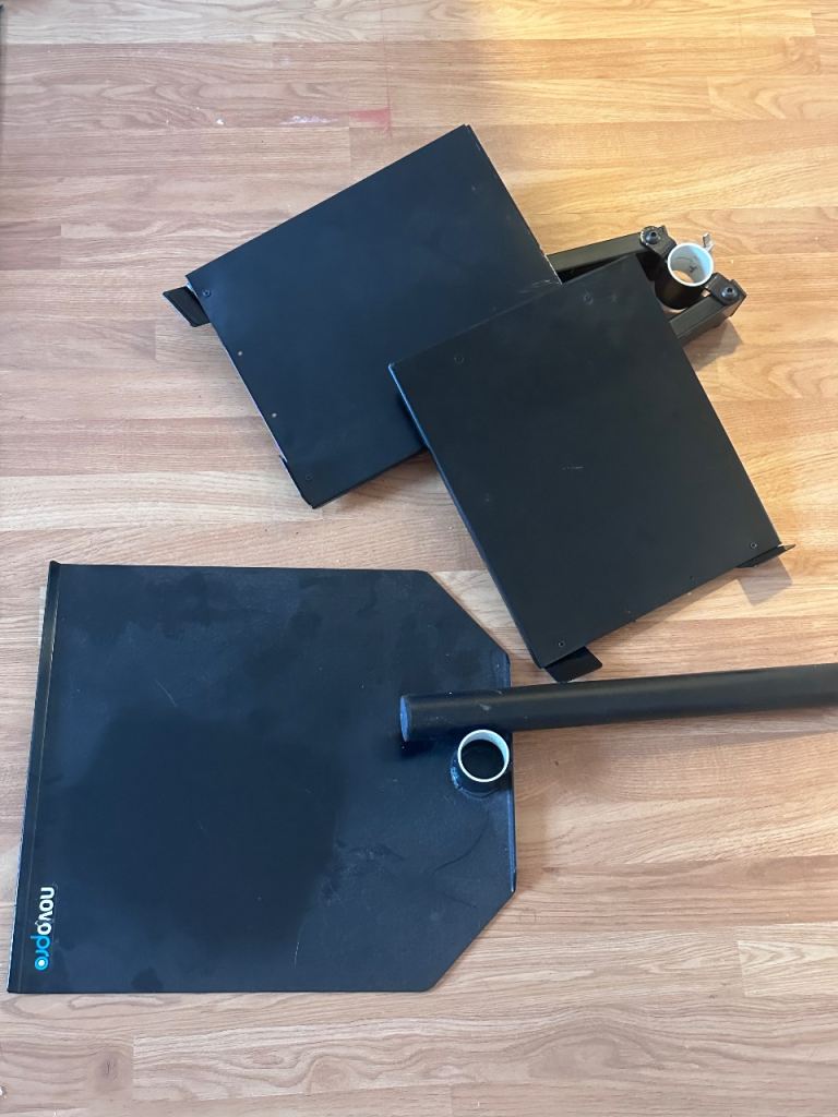 Novopro Black CDJ stand