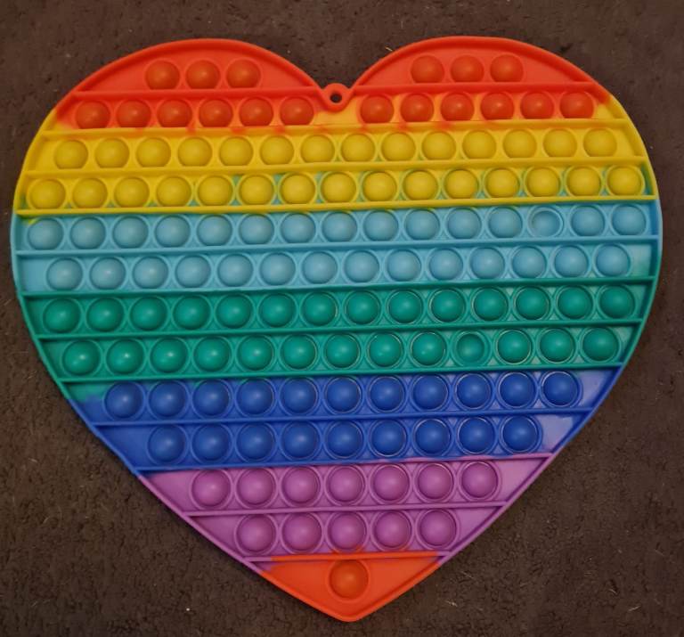 Brand New Large fidget Poppit Fidget Heart Toy Rainbow ADHD Autism Stress Relief Sensory