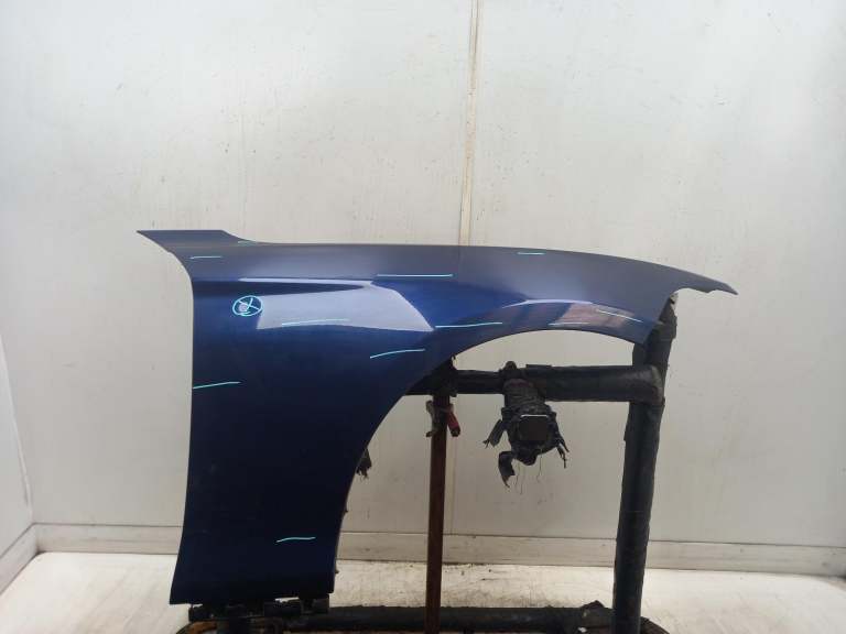 Bmw 1 Series Right Front Wing O/S 2011-2019 Tiefseeblau Metallic (A76) 5 Door H