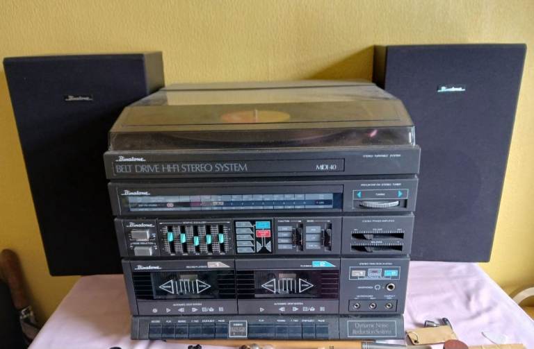 Binatone MD40 Belt Drive Hi-Fi Stereo System with Speakers