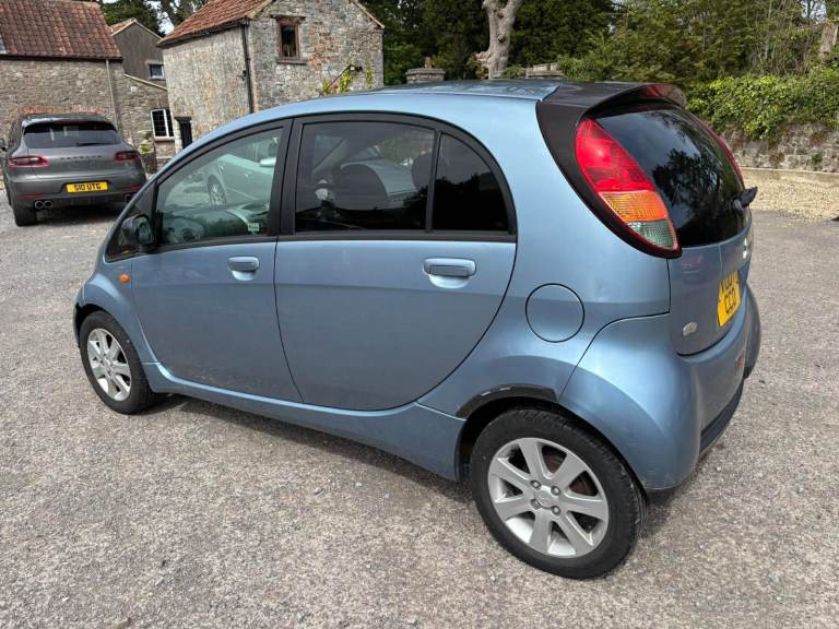 Automatic Mitsubishi I-car Petrol with very low miles! £35 a year road tax!