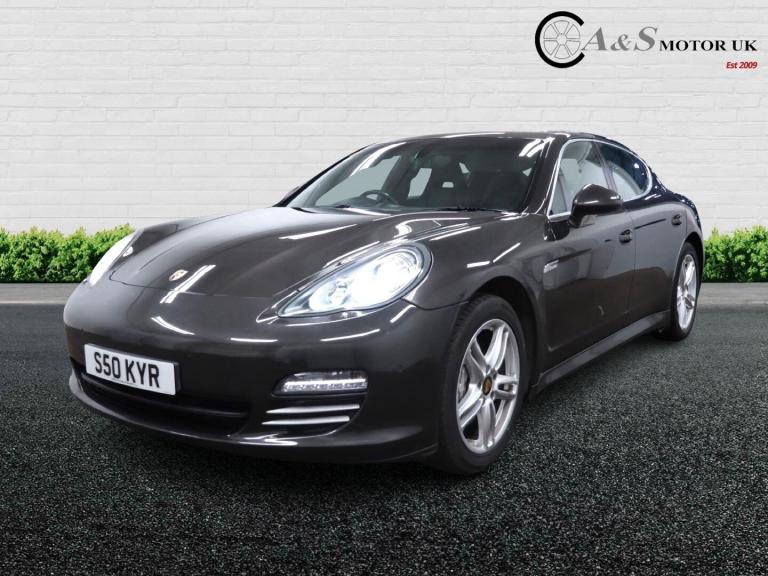 PORSCHE PANAMERA 4.8 V8 4S 2010