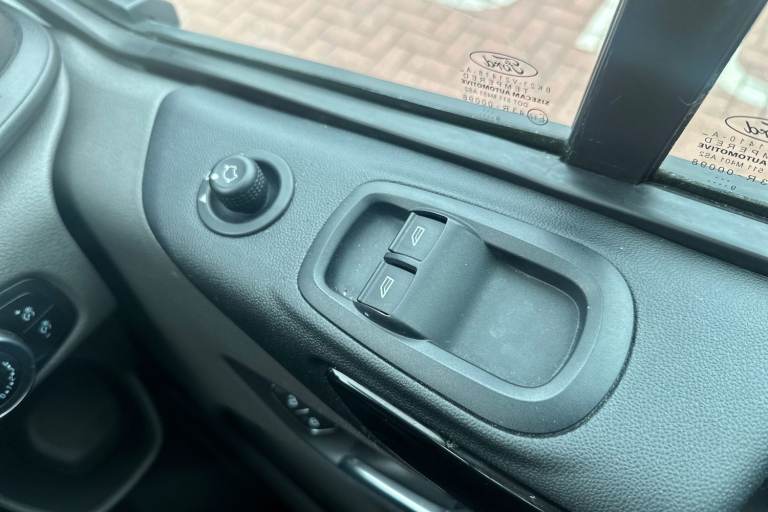  Ford Transit Custom 2.0 300 Ecoblue Limited Panel Van 5dr Diesel Manual L1 H1