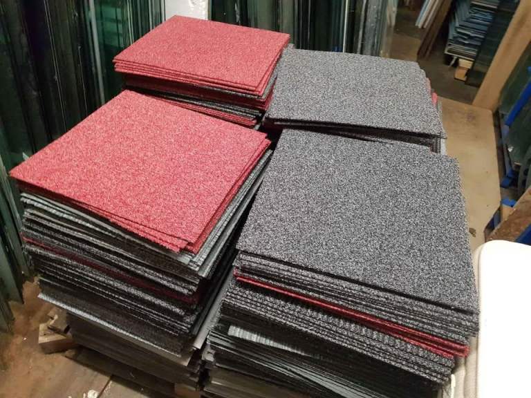 Used like new carpet tiles-bulk stock