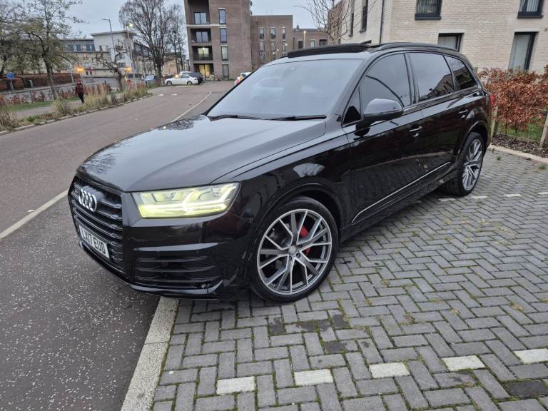 2017 Audi, q7 black edition 67000 milles 