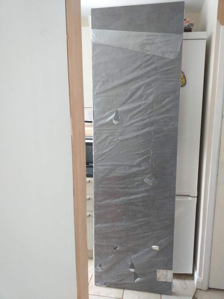 Laminate Worktop  2160 mm x635 mm x 39 mm with small Splashback Made in Germany 