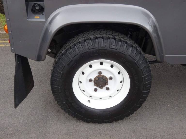 2016 Land Rover Defender Hard Top TDCi [2.2] PANEL VAN DIESEL Manual