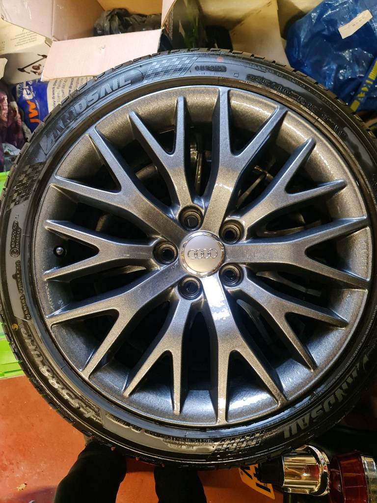 4 immaculate condition Audi 18" Y spoke alloys with unused new tyres and new Audi Centre caps
