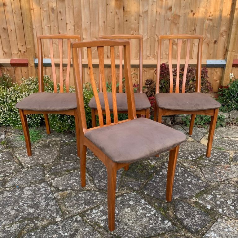 Set of 4 Vintage Retro Dining Chairs 