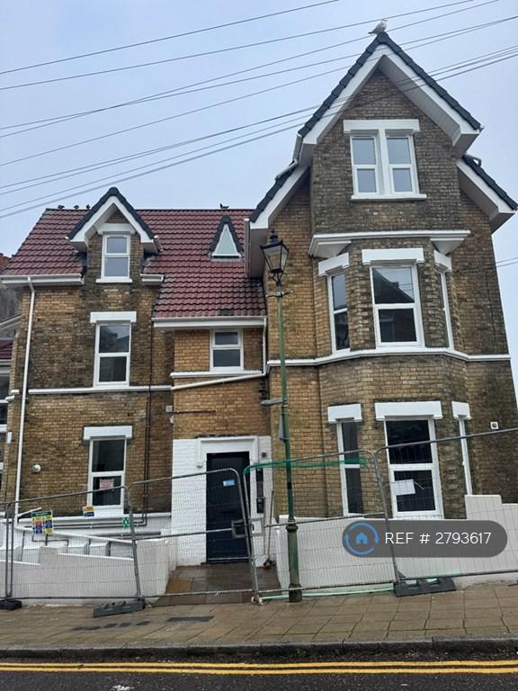 Studio flat in Tregonwell Road, Bournemouth, BH2 (#2793617)
