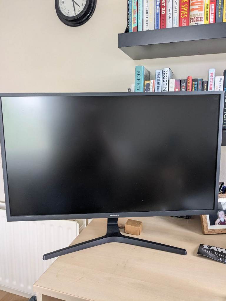 Samsung 32" 4K/60Hz monitor, like new