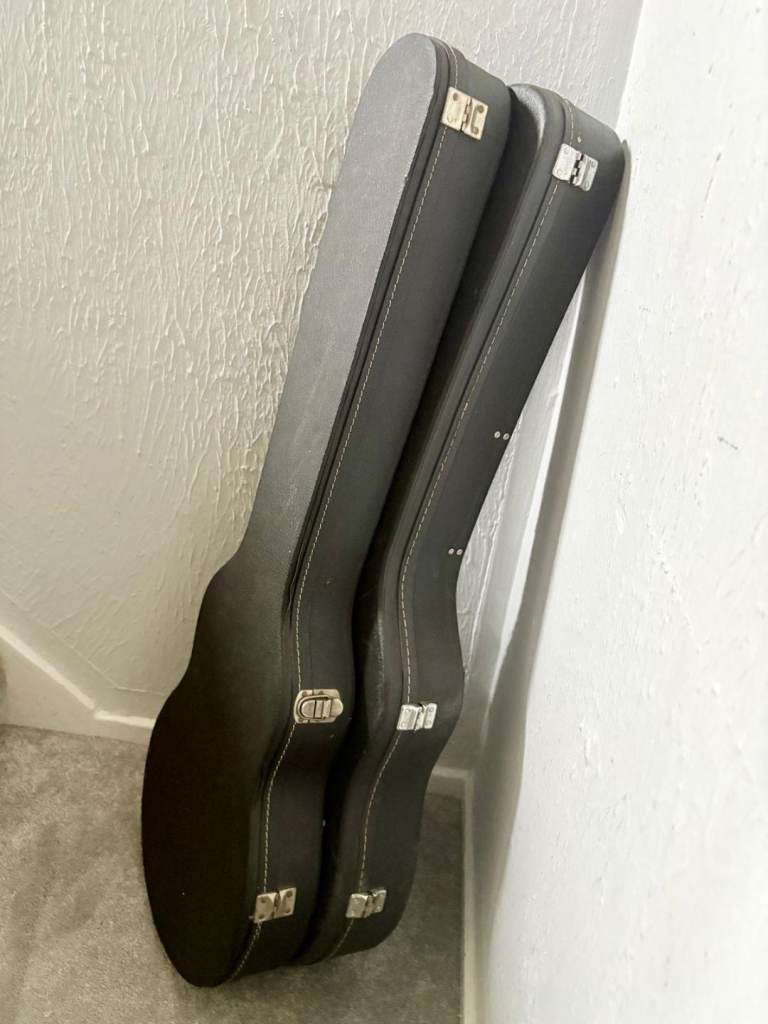 Les Paul Electric Guitar Hard Cases (£45 Each) 🎸🎶🎸