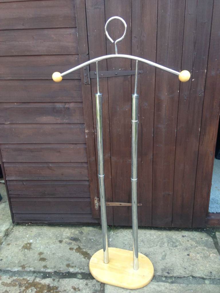 Valet suit clothes metal stand