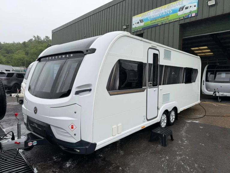 2023 COACHMAN LUSSO II - 4 BERTH CARAVAN 