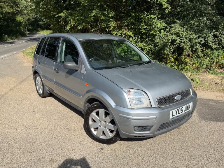 Ford, FUSION, Hatchback, 2005, Manual, 1596 (cc), 5 doors