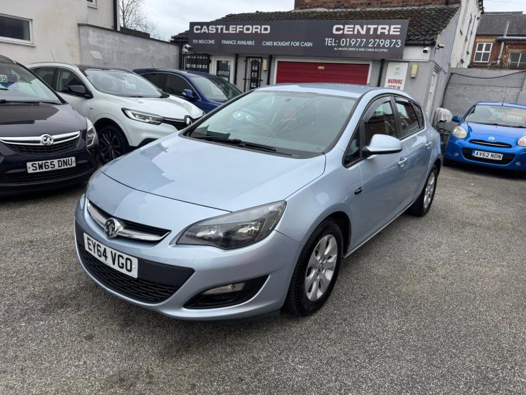 2014 Vauxhall Astra 1.7 CDTi 16V ecoFLEX Design 5dr [99g/km] [SS] HATCHBACK Diesel Manual