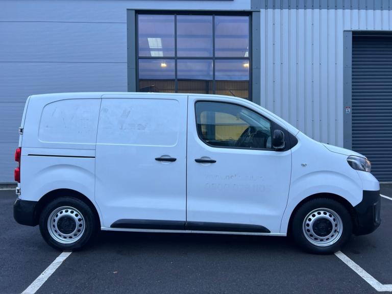 2022 Toyota ProAce 1.5D 100 Active Van PANEL VAN Diesel Manual