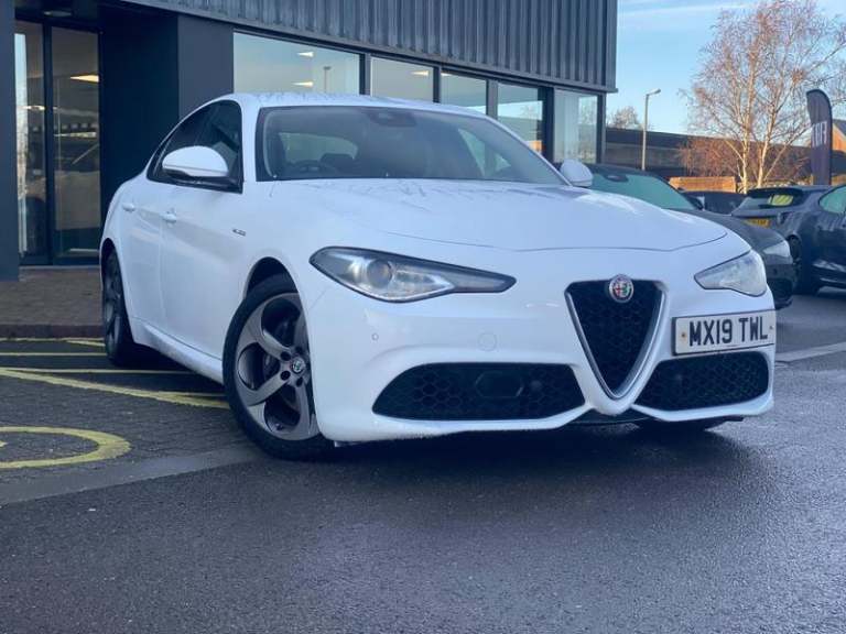 2019 Alfa Romeo Giulia 2.0T Veloce Auto Euro 6 (s/s) 4dr Automatic Saloon Petrol Automatic