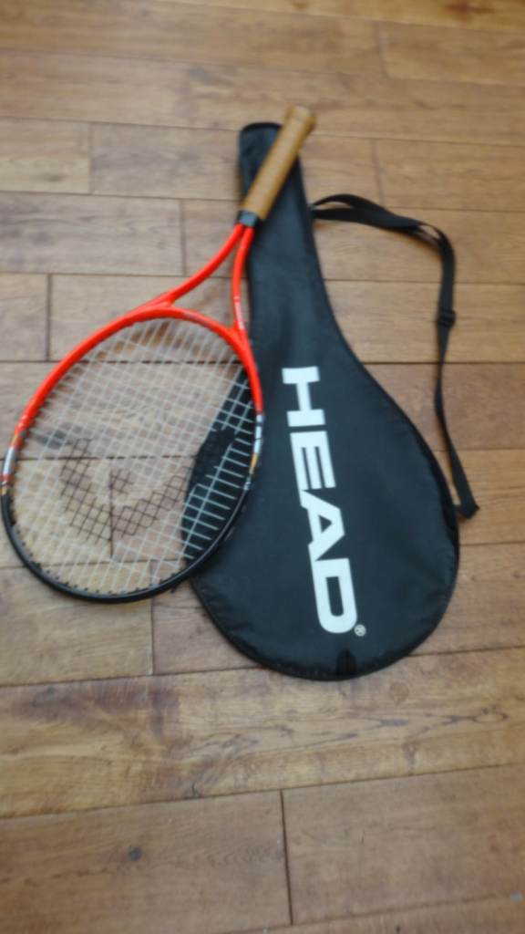 Head Tennis Racket Radical 27 with cover in very good condition, mid size hardly used, 