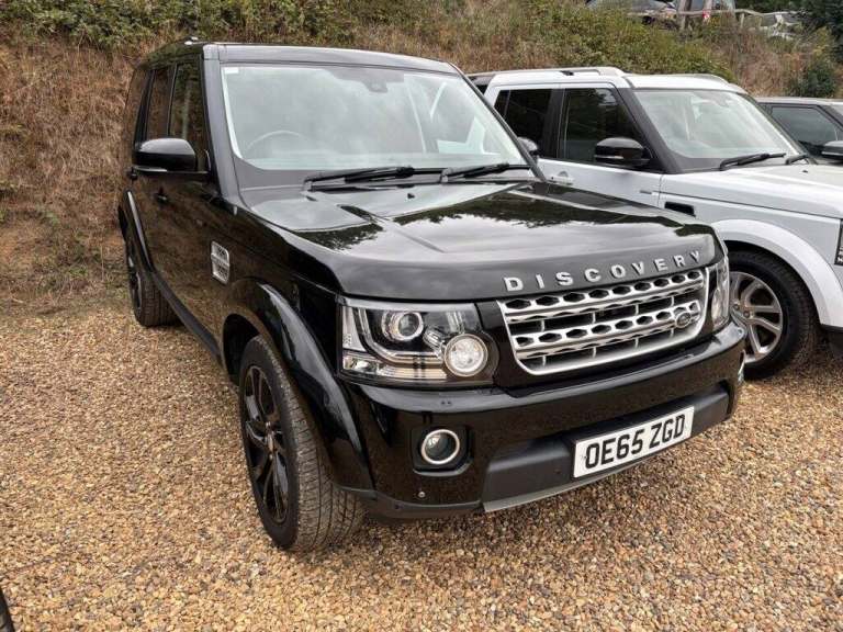 2016 Land Rover Discovery 3.0 SDV6 HSE 5dr Auto ESTATE DIESEL Automatic