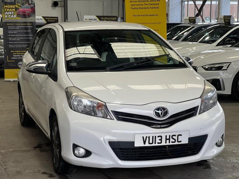 2013 Toyota Yaris 1.33 Dual VVT-i Trend Euro 5 5dr HATCHBACK Petrol Manual