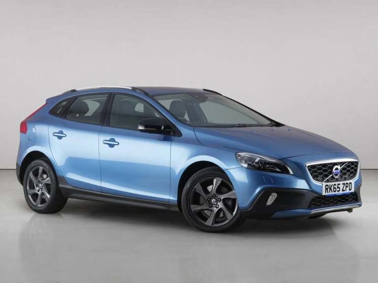 2015 Volvo V40 Cross Country 2.0 D2 Lux Auto Euro 6 (s/s) 5dr Hatchback Diesel Automatic