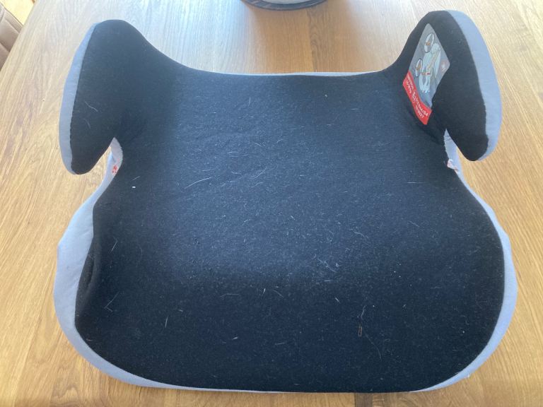 Baby Car Booster Seat – Good Condition