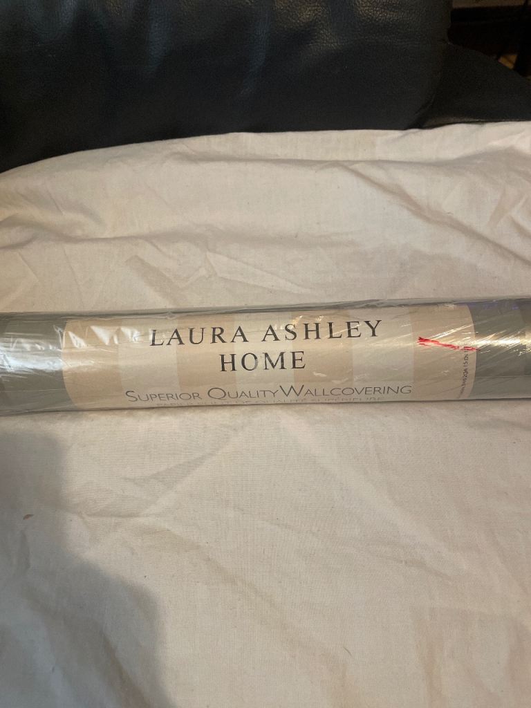 New Laura Ashley Home Wallcovering - Superior Quality
