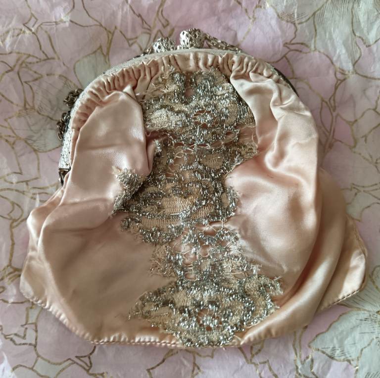VINTAGE Bag Clutch Handbag Purse Clasp Diamante Silver Clasp Satin Lace Peach Grey ORIGINAL Period