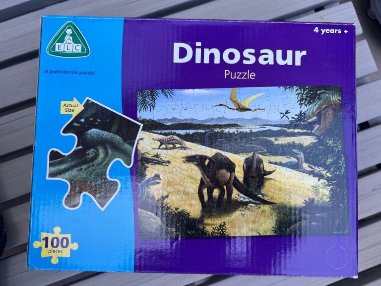 Early learning centre 100 piece dinosaur jigsaw