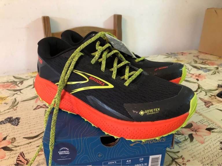 image for Brand new ASICS gel-Cumulus 26 Running trainer size UK 7 RRP£110