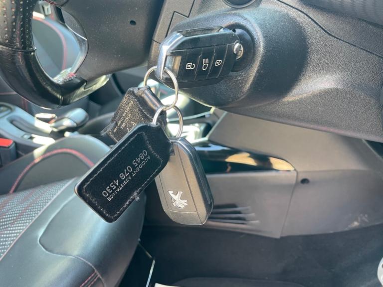 2016 Peugeot 2008 1.6 BlueHDi 120 GT Line 5dr HATCHBACK Diesel Manual