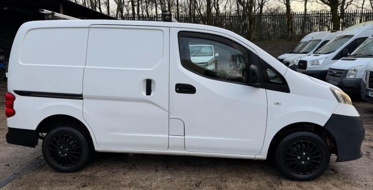 2014 Nissan NV200 1.5 dCi Acenta Van CAR DERIVED VAN DIESEL Manual