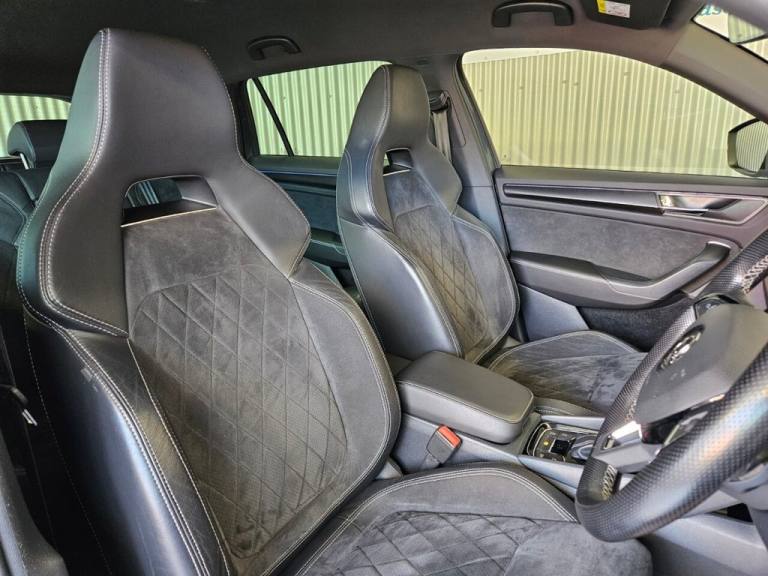 2019 Skoda Kodiaq 2.0 TDI SportLine SUV 5dr Diesel DSG 4WD Euro 6 (s/s) (7 Seat) (190 ps) ESTATE ...