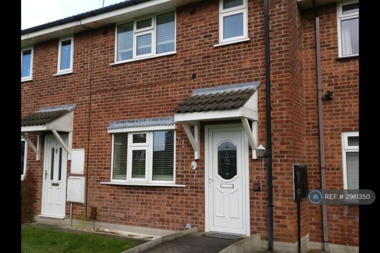 3 bedroom house in Kenilworth Green, Macclesfield, SK11 (3 bed) (#2981350)