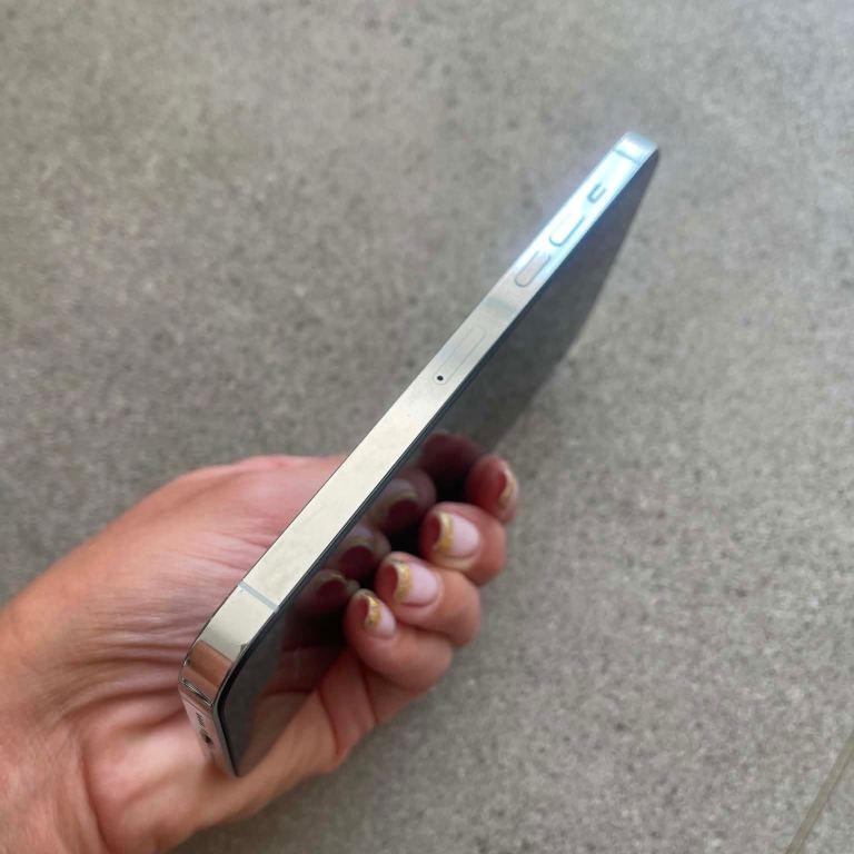 IPhone 14 Pro Max (Please Check Description)